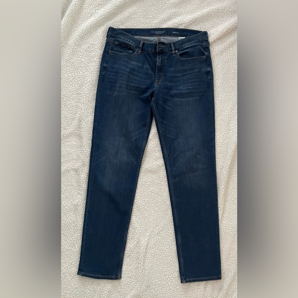 Men’s Banana Republic Traveler Jeans